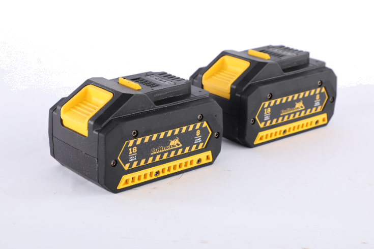 Shop the Bullmax 36V Post Driver Bull Charge® Kit. Up to 25% lighter, drives up to 150 posts per charge, and includes 2 x 8.0Ah batteries with a dual quick charger. Built tough for fencing, farm & construction.
